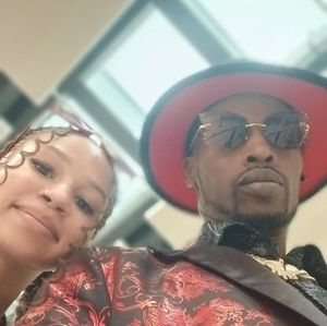 Meet your Posher, Cornelius